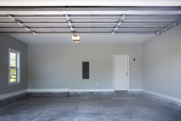 Garage Floor Installation in Waterloo